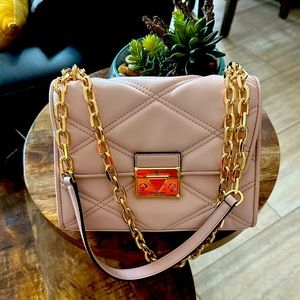 🚨SOLD!!!🚨 NWT MSRP$628 MICHAEL JORS MEDIUM FLAP SERENA CROSSBODY 2 WAY